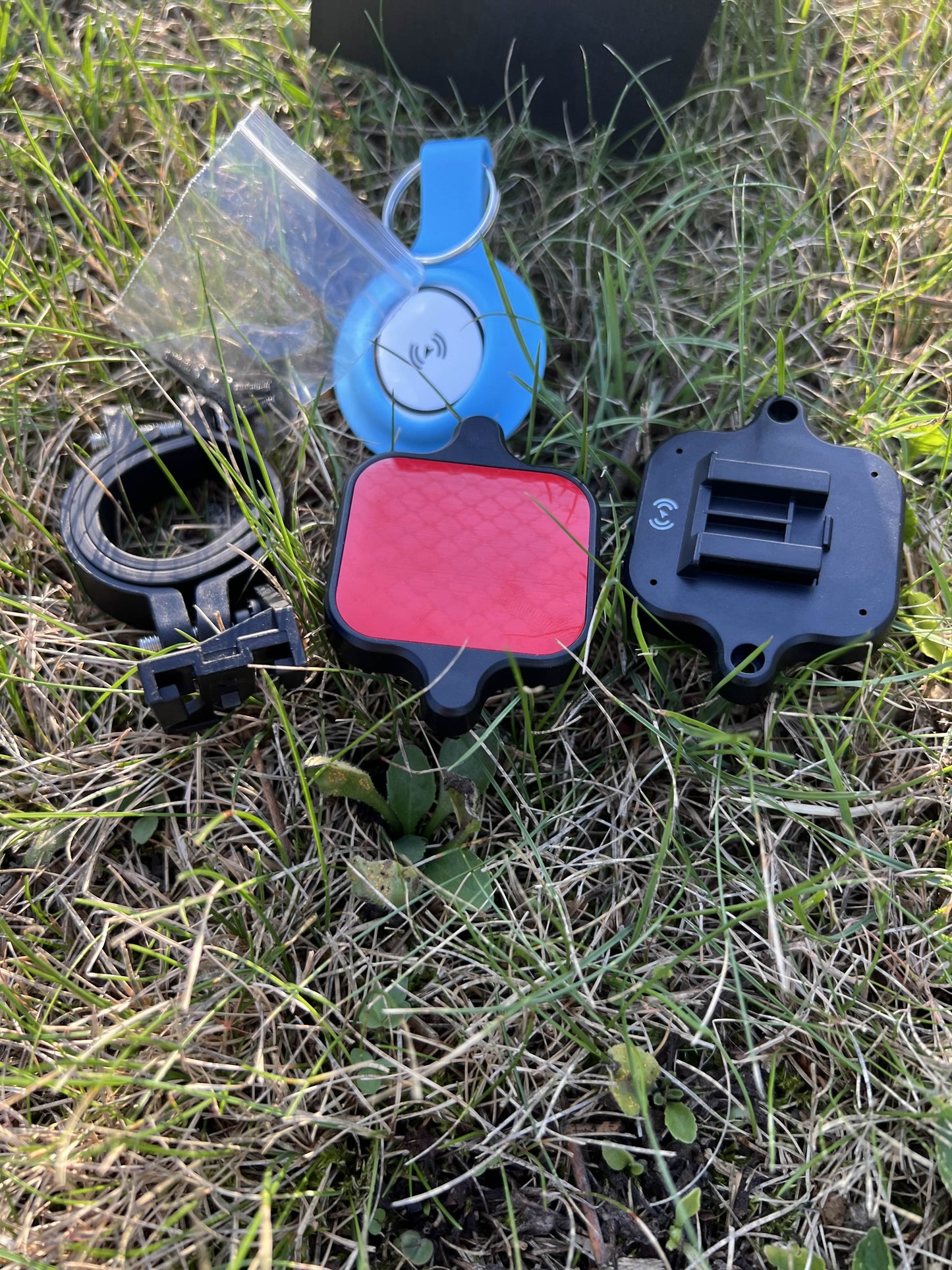 Smart Bluetooth Tracker